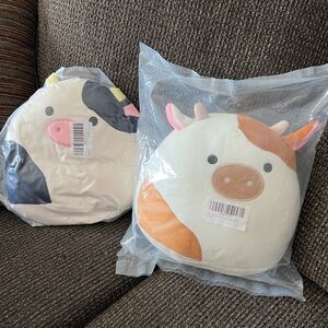 Cow Squishy mellows that are soft and cute 8”